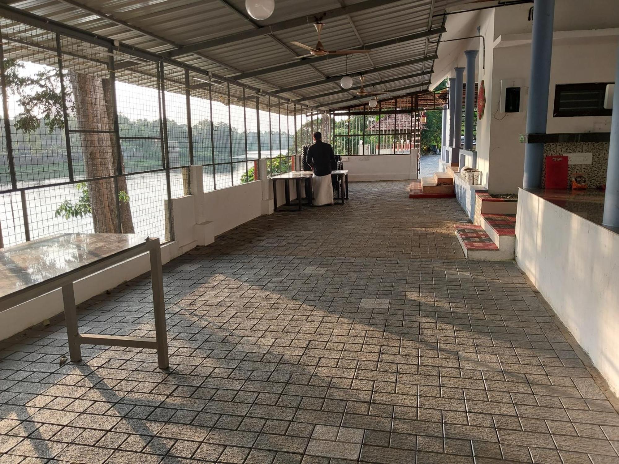 Stayberries River Rock Villa Athirapilly Kizhake Chalakudi Exterior photo
